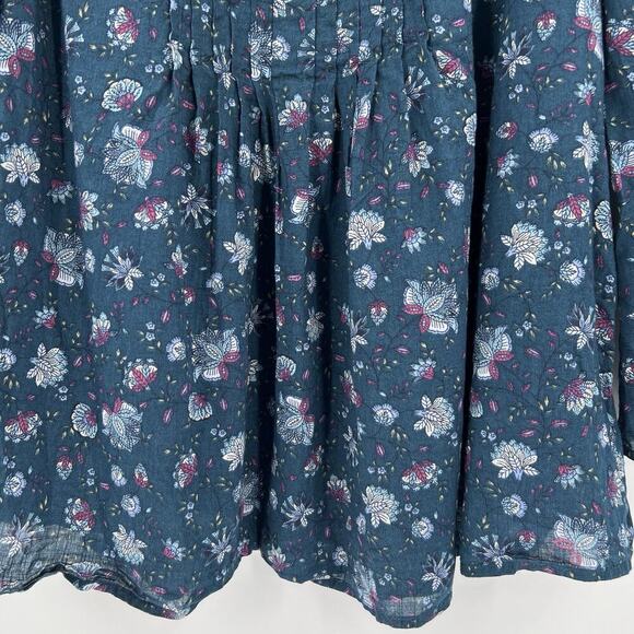 J. Jill 100% Cotton Pintucked Ditsy Floral Blouse Pleated Blue Green Size Medium - Picture 4 of 9